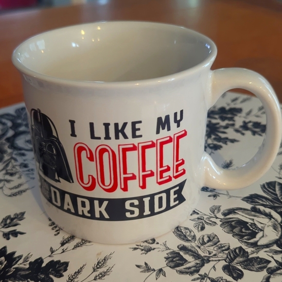 Star Wars I like My Coffee on the Dark Side 18 oz ceramic coffee mug - Picture 1 of 4